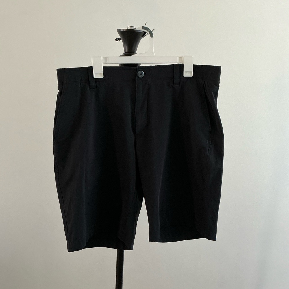 Under Armour Match Play Golf Shorts Black Mens Size 40 Stretch Lightweight